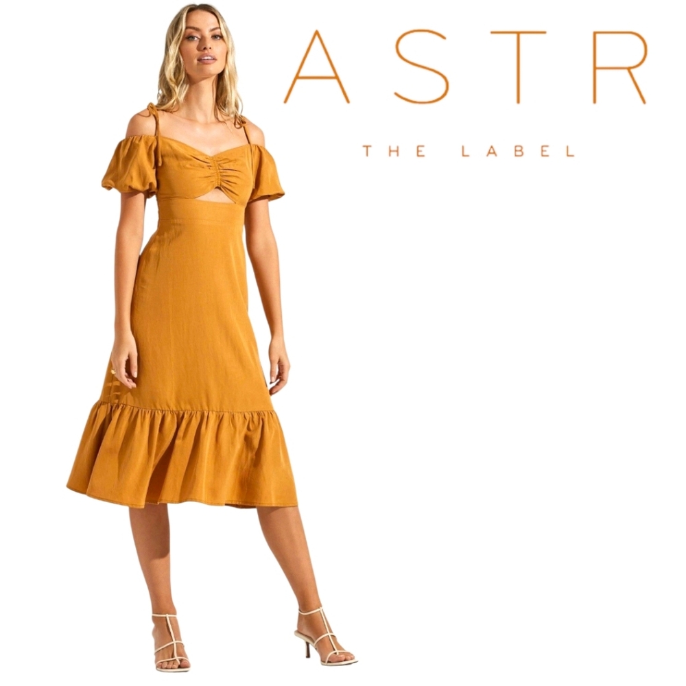 ASTR NWT Aleda Cider Front Cutout Square Neck Tiered Ruffle Hem Midi Dress Sz SM